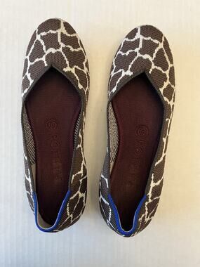 Rothy’s Flats Women’s 7.5 Chestnut Giraffe Print Shoes